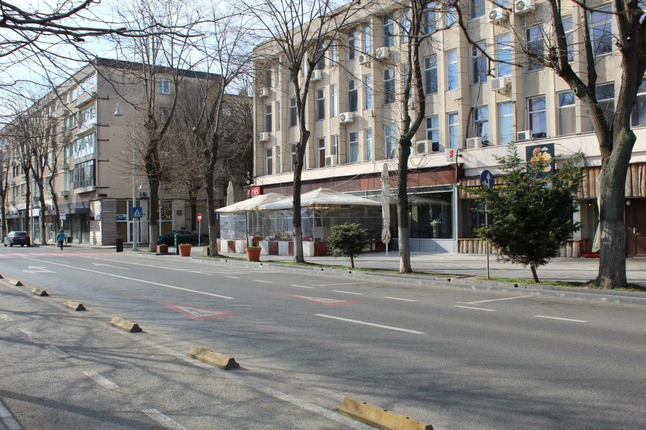Modern & Stylish Apartment Excellent Location Superhost Constanta Exterior photo