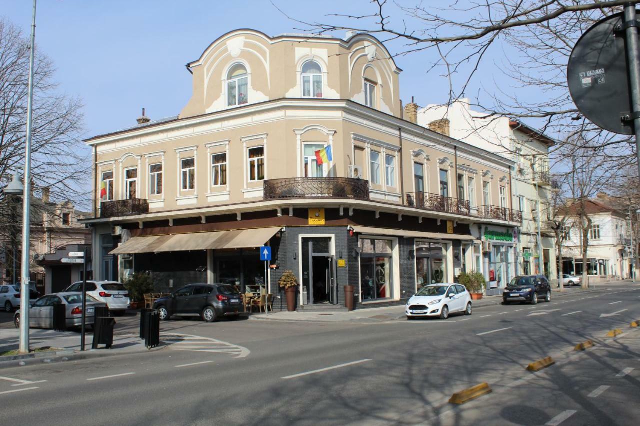 Modern & Stylish Apartment Excellent Location Superhost Constanta Exterior photo